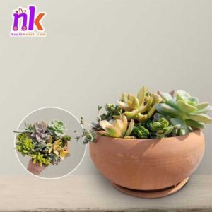 Circular planter pot