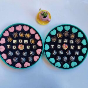 Personalized Circular Chocolate Box