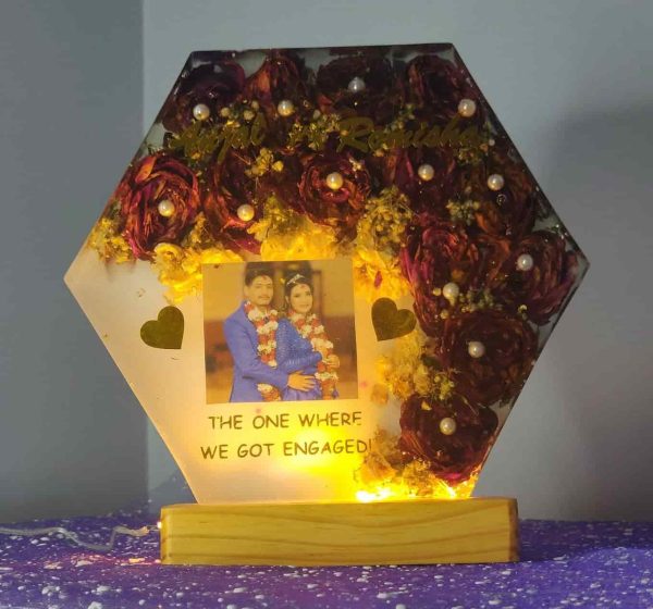 Hexagon Resin Frame